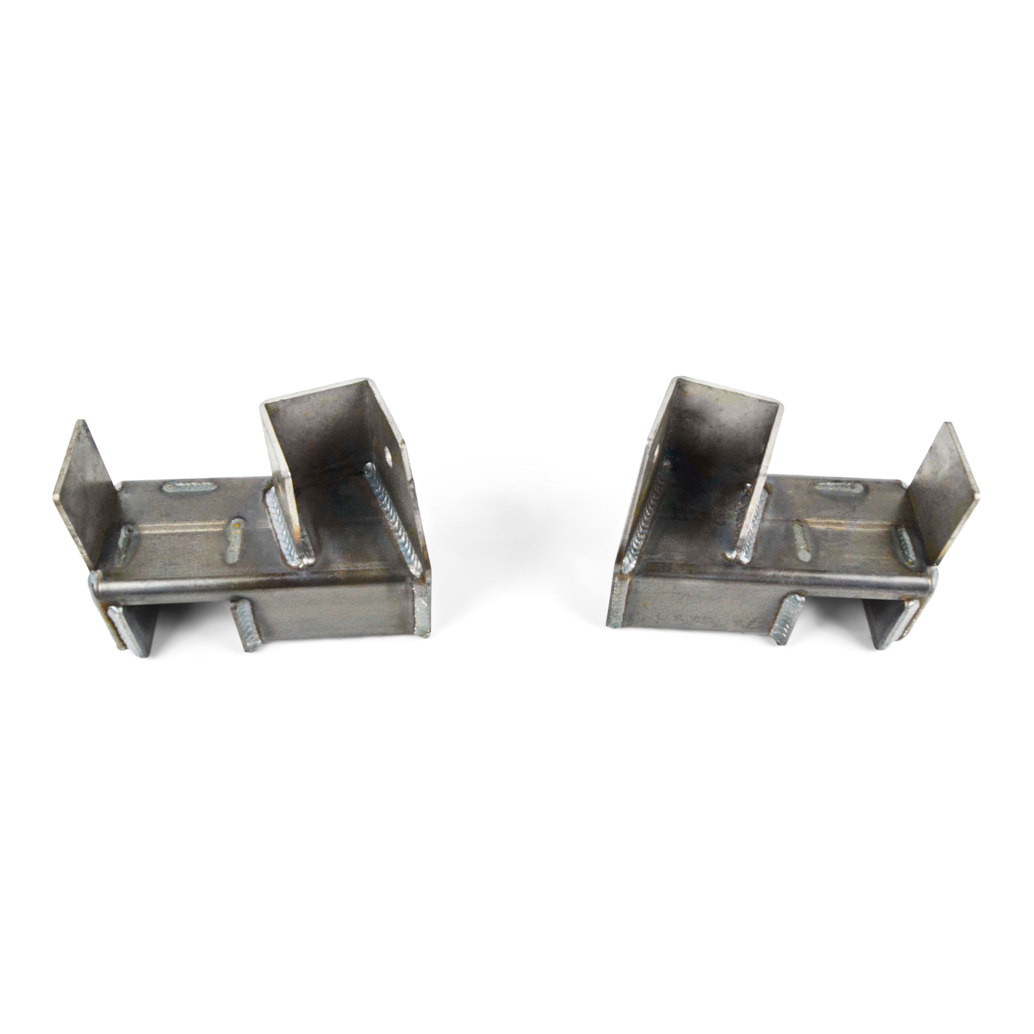 Pair of heavy-duty steel mounting brackets for vehicle overlanding accessories