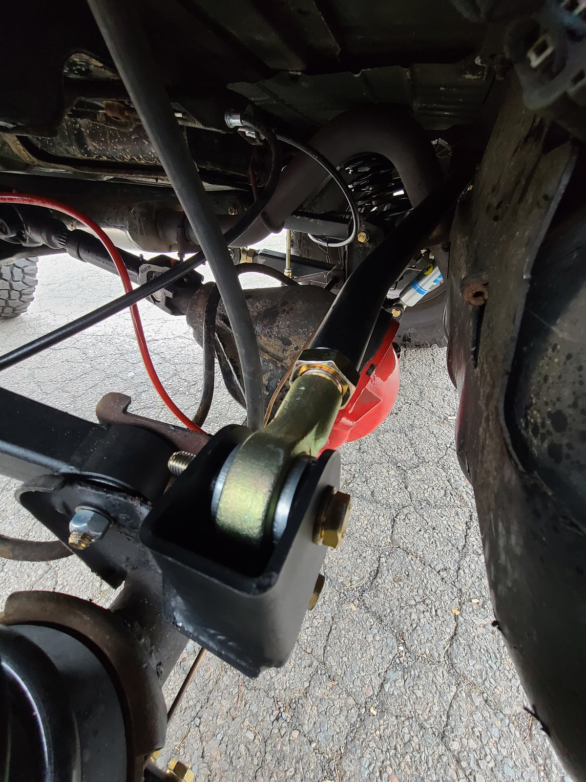 Clayton Off Road Overland+ 4.0-inch short arm lift kit for 2004-2006 Jeep Wrangler LJ