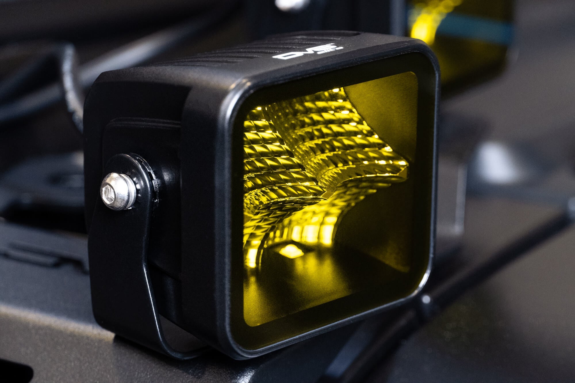 3-inch-LED-pod-light-amber-elite-series-dv8-offroad-water-resistant - NVMOS