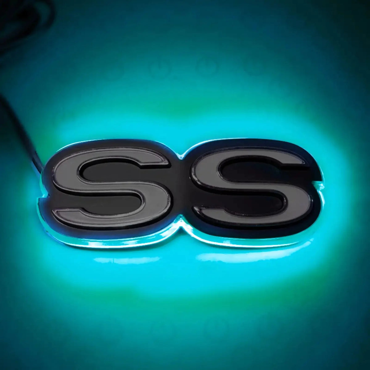 ORACLE Lighting illuminated SS emblem for universal custom fit
