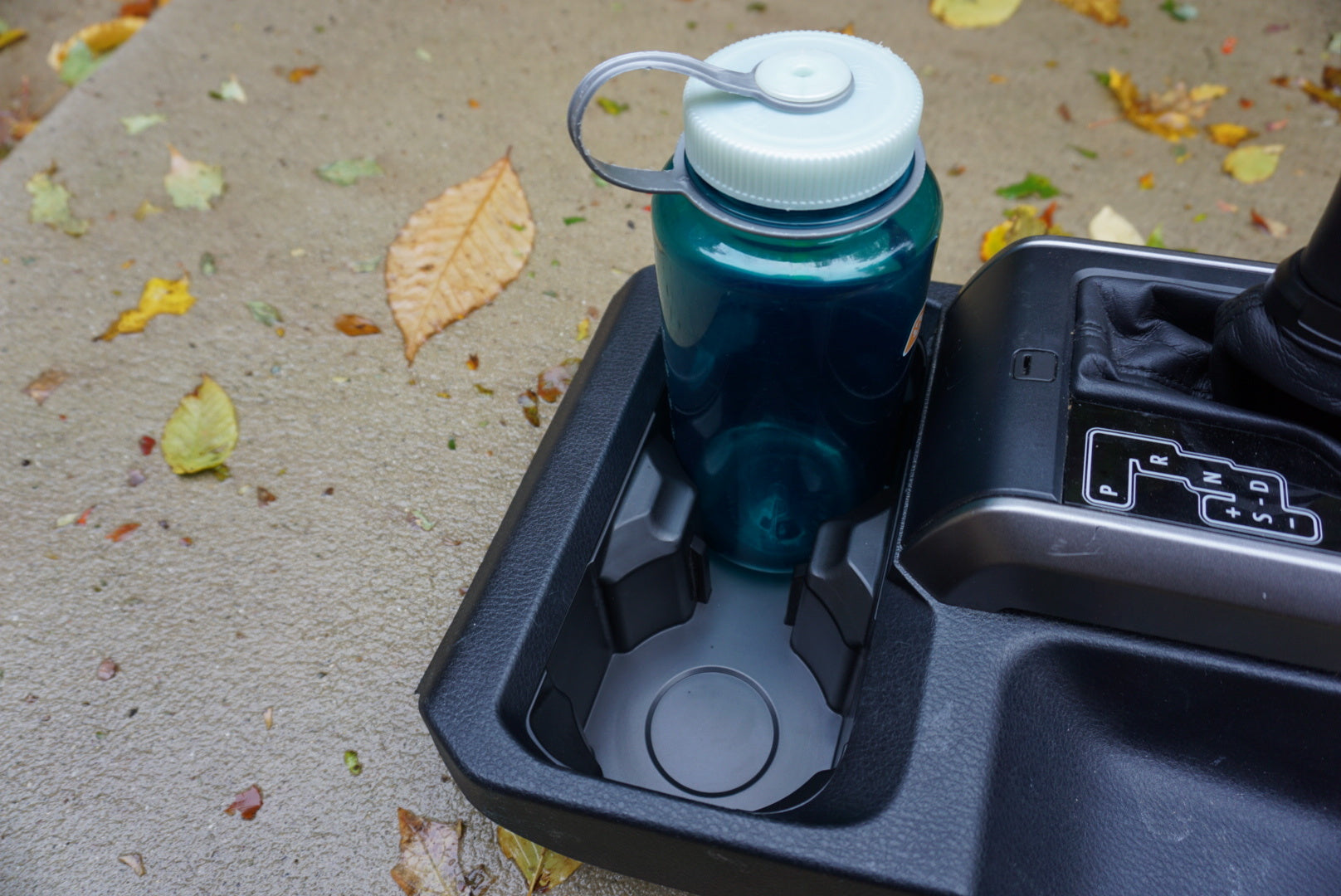 Oversize Cup Holder (2016-2023 Tacoma) - VOODOO BLUE