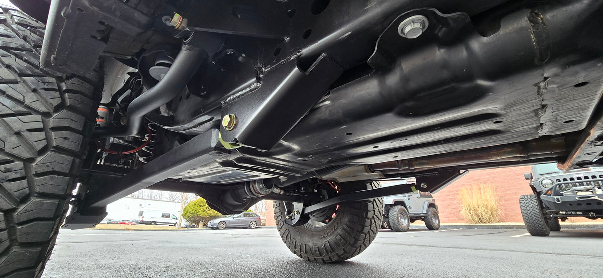 Clayton Off Road Premium 4.5-inch long arm lift kit for 2021+ Jeep Wrangler 392