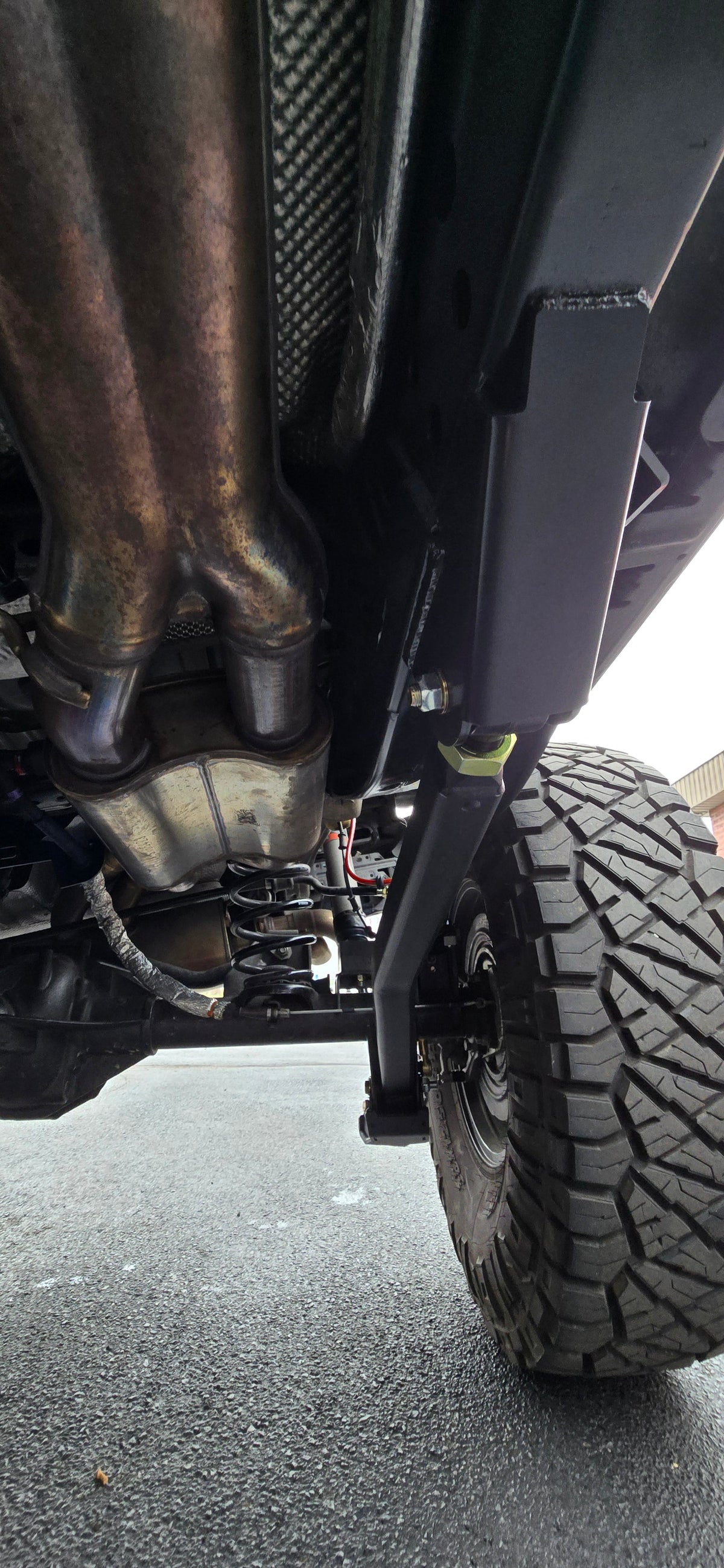 Clayton Off Road Overland+ 4.5-inch long arm lift kit for 2021+ Jeep Wrangler 392