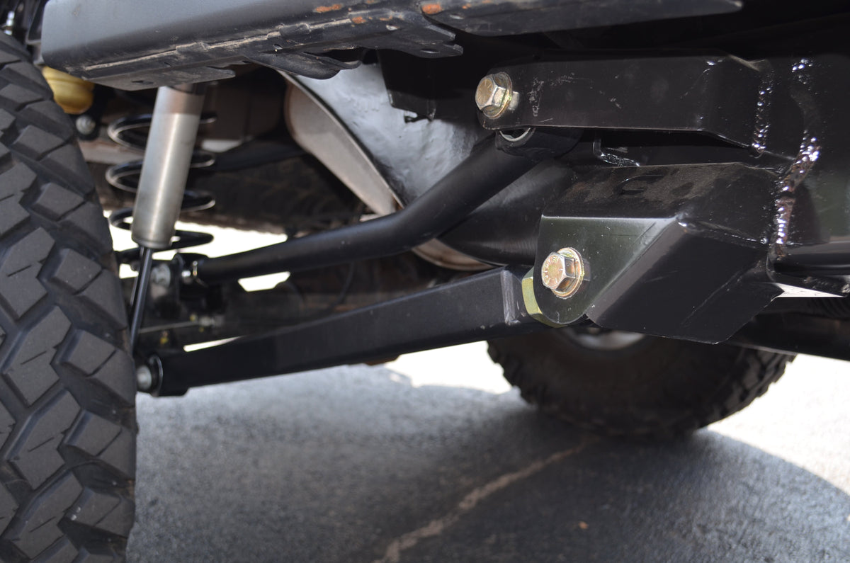 Clayton Off Road Premium 4.5-inch long arm lift kit for 2021-2023 diesel Jeep Gladiator JT