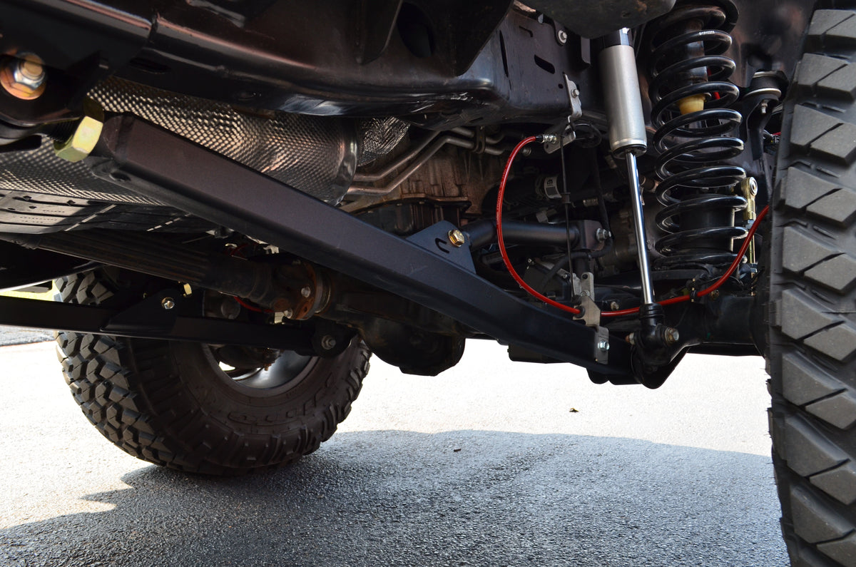 Clayton Off Road Premium 4.5-inch long arm lift kit for 2021-2023 diesel Jeep Gladiator JT