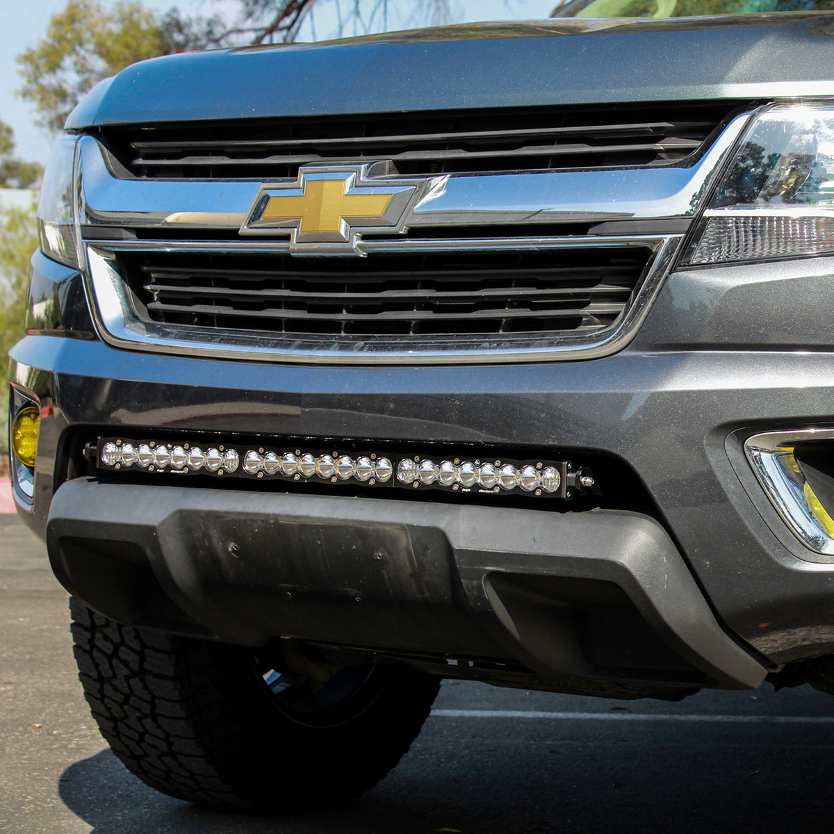 Baja Designs Chevy/GMC S8 30 Inch Grille Lower Light Bar Kit - Chevy/GMC 2015-18 Colorado/Canyon