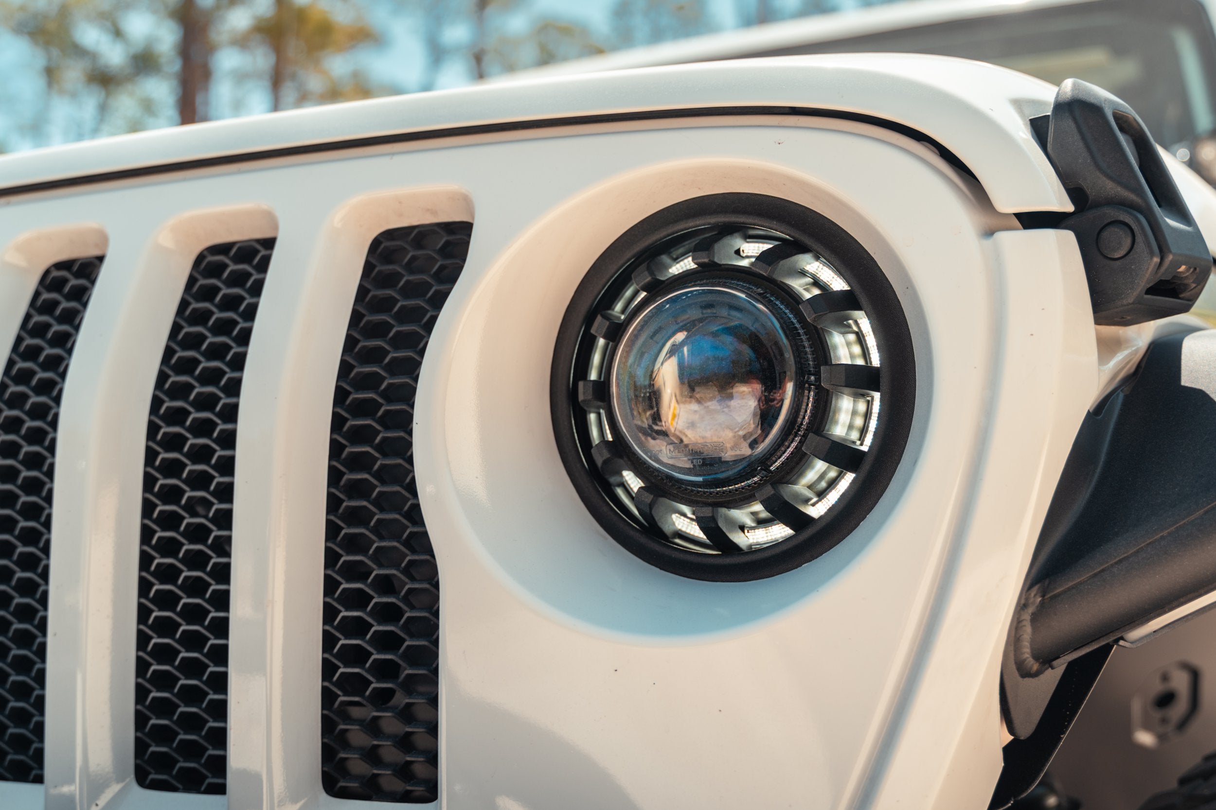 Morimoto Jeep Wrangler JL (18-26) Super7 LED Headlights