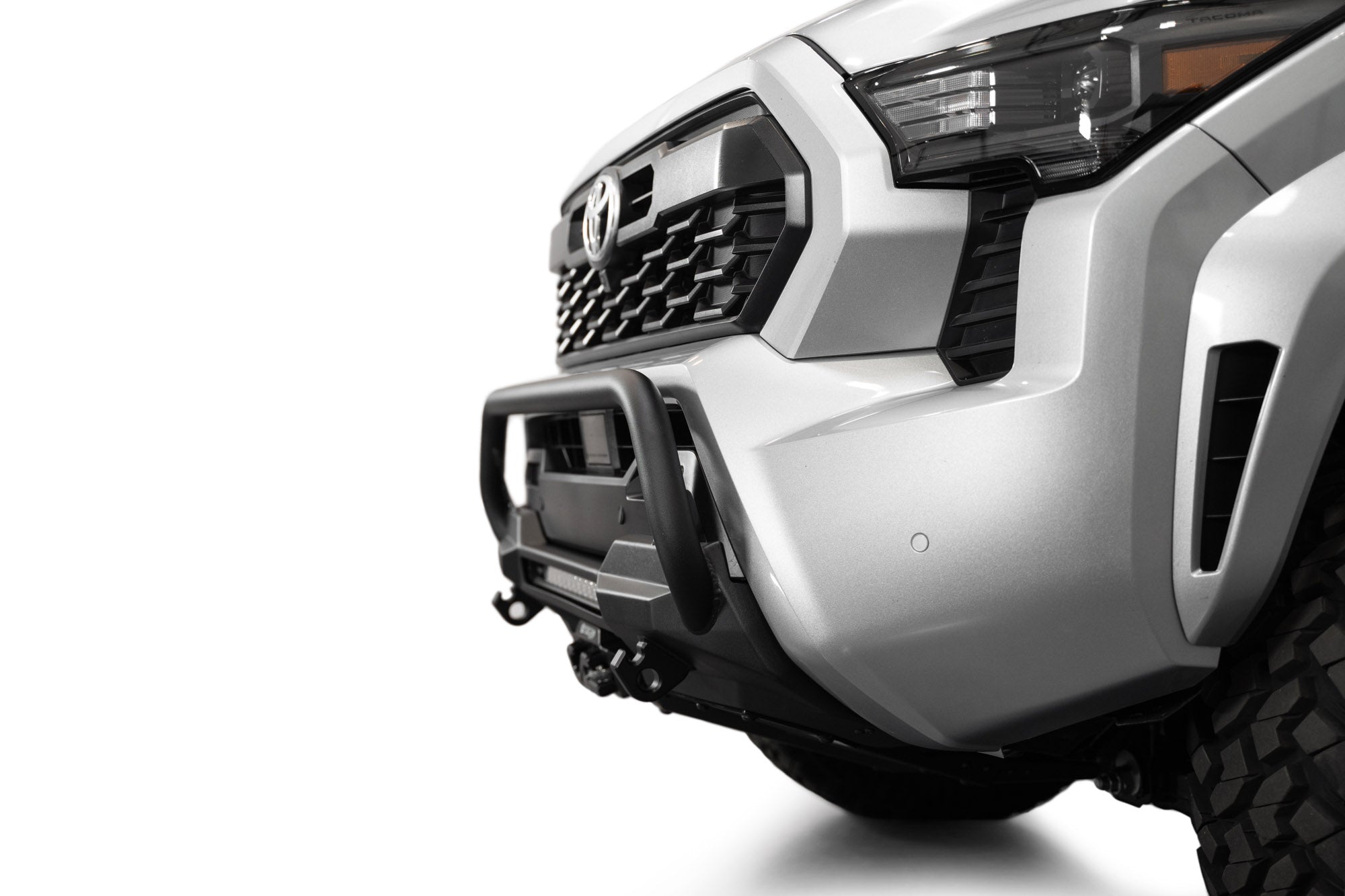 4th-gen-Toyota-Tacoma-Stealth-Series-Center-Mount-Winch-Front-Bumper-with-Top-Hoop-10 - NVMOS