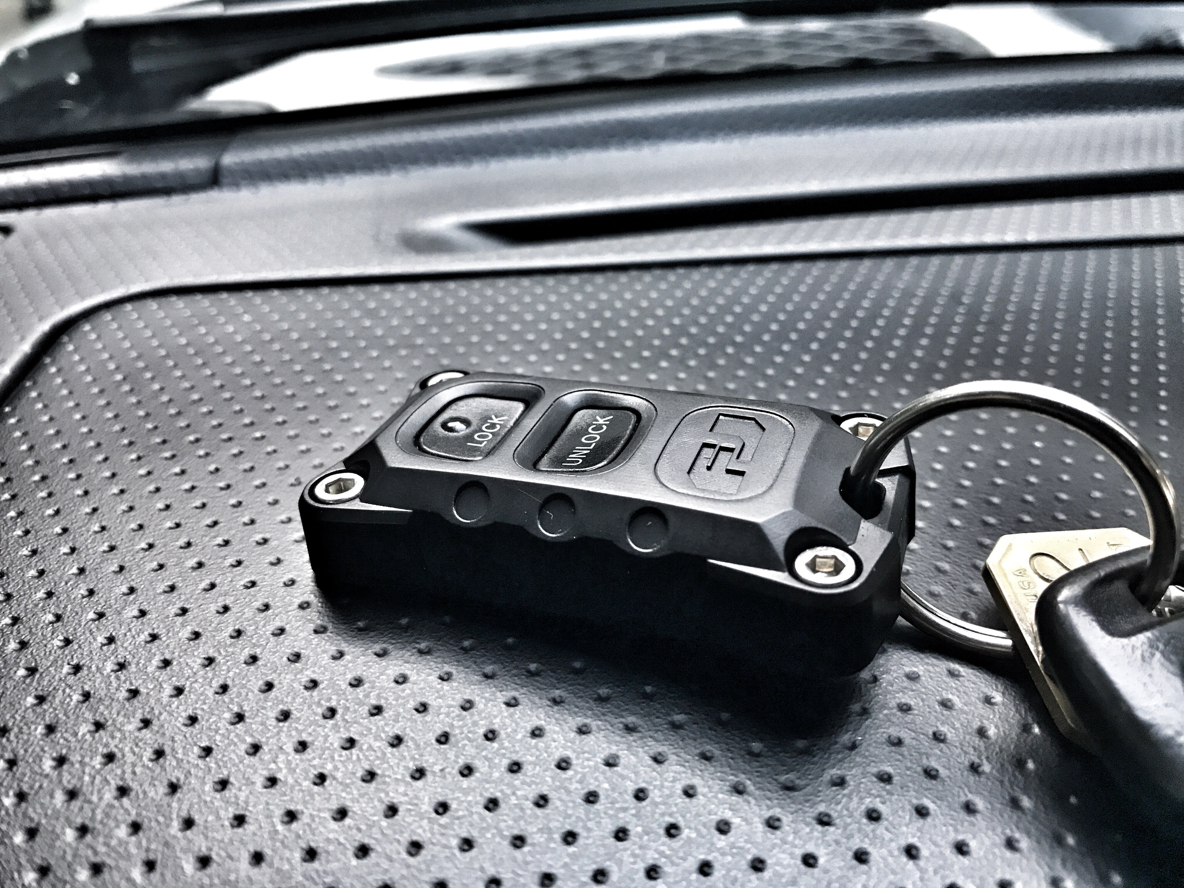 Injection Fob IF005 (2007 FJ Cruiser / 1st Gen Tundra) Compatible Replacement Key Fob