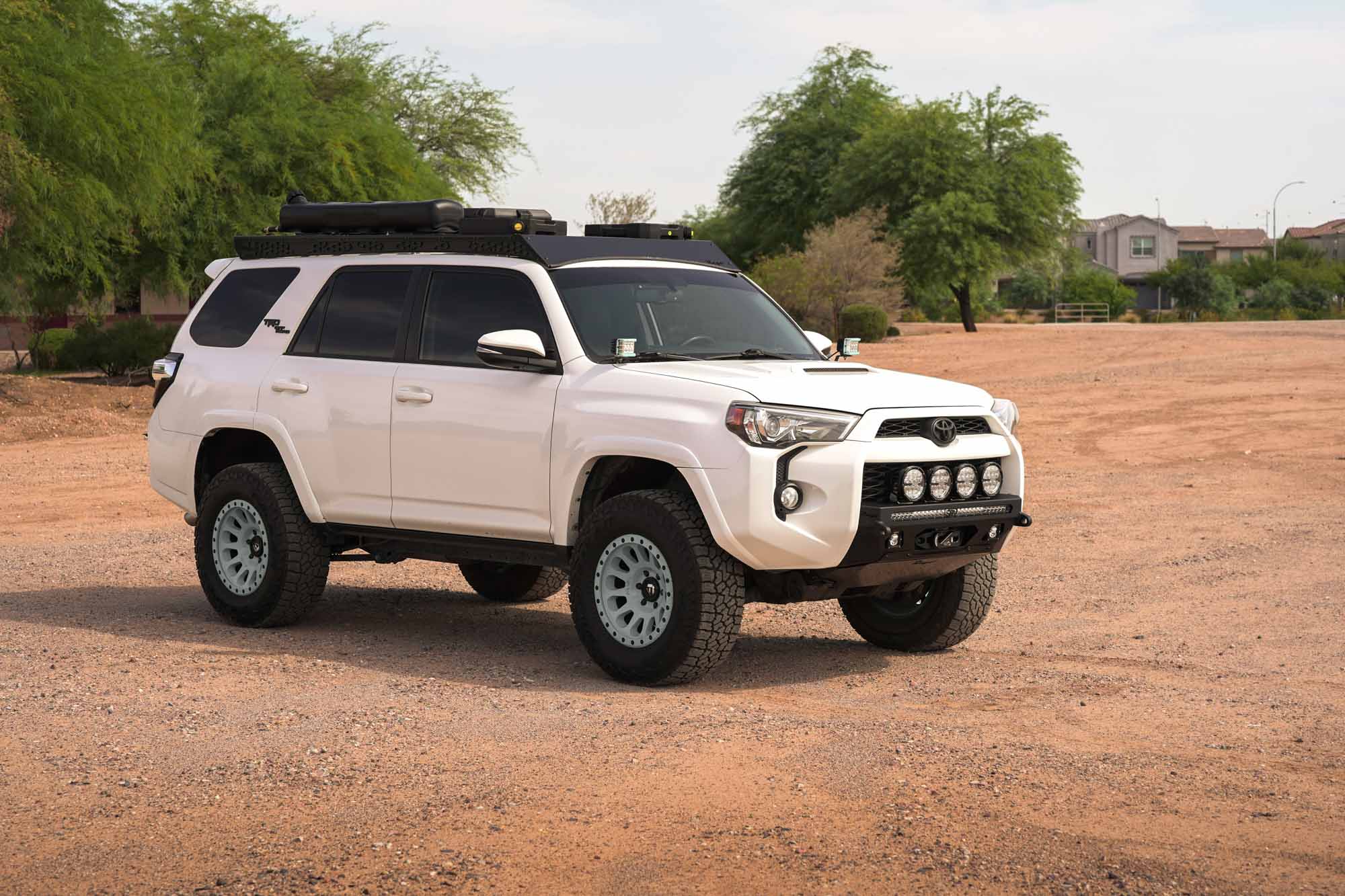 5th-gen-4Runner-Center-Mount-Winch-Front-Bumper-w-skid-plate-5 - NVMOS