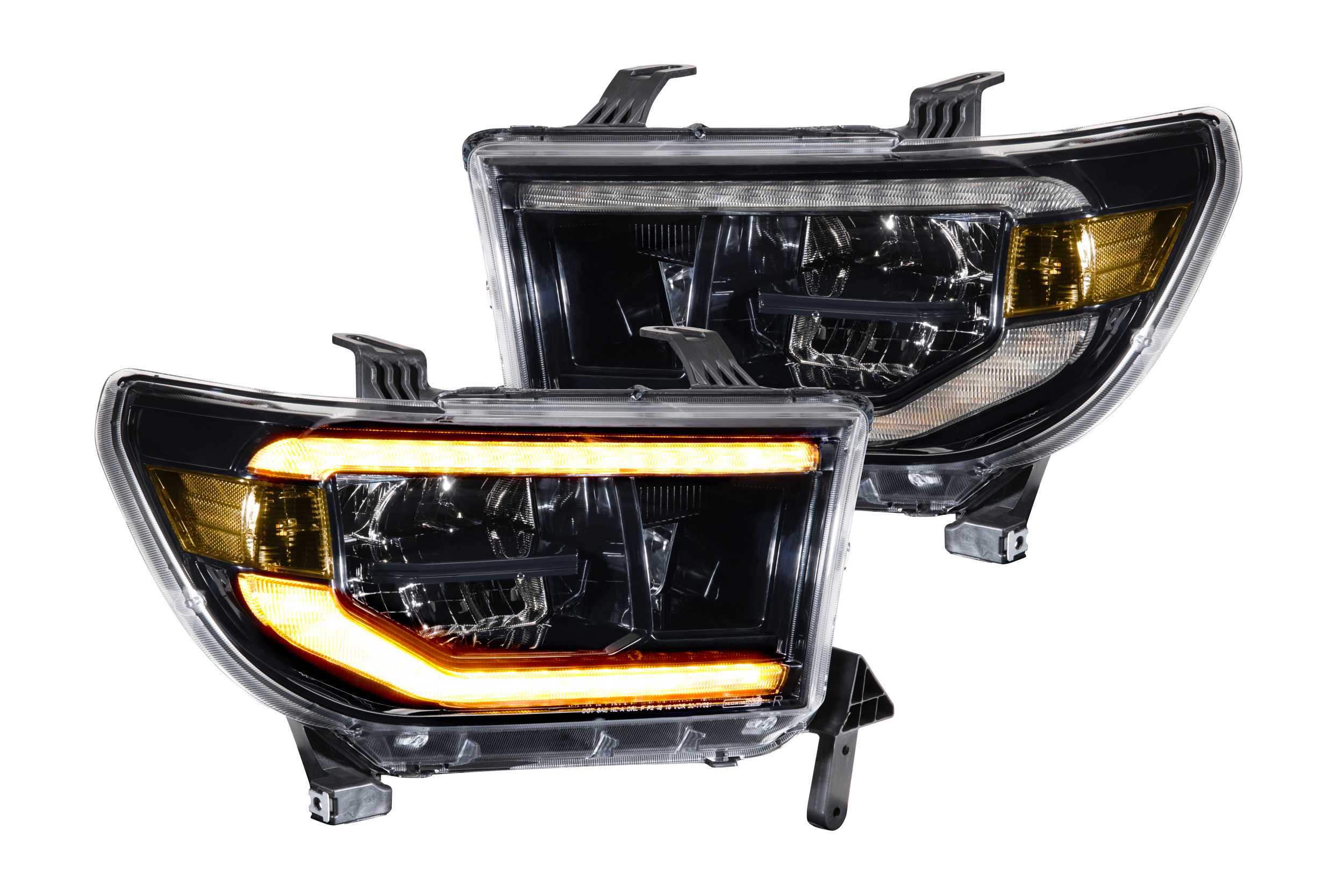Morimoto 丰田 Tundra (07-13) XB LED 大灯 (琥珀色 DRL)
