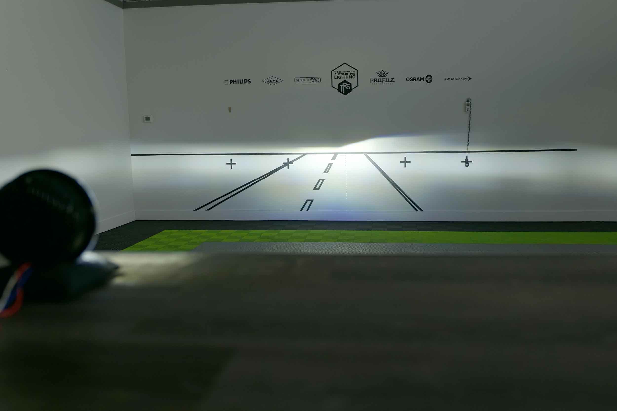 Faro delantero bi-LED Morimoto Sealed6