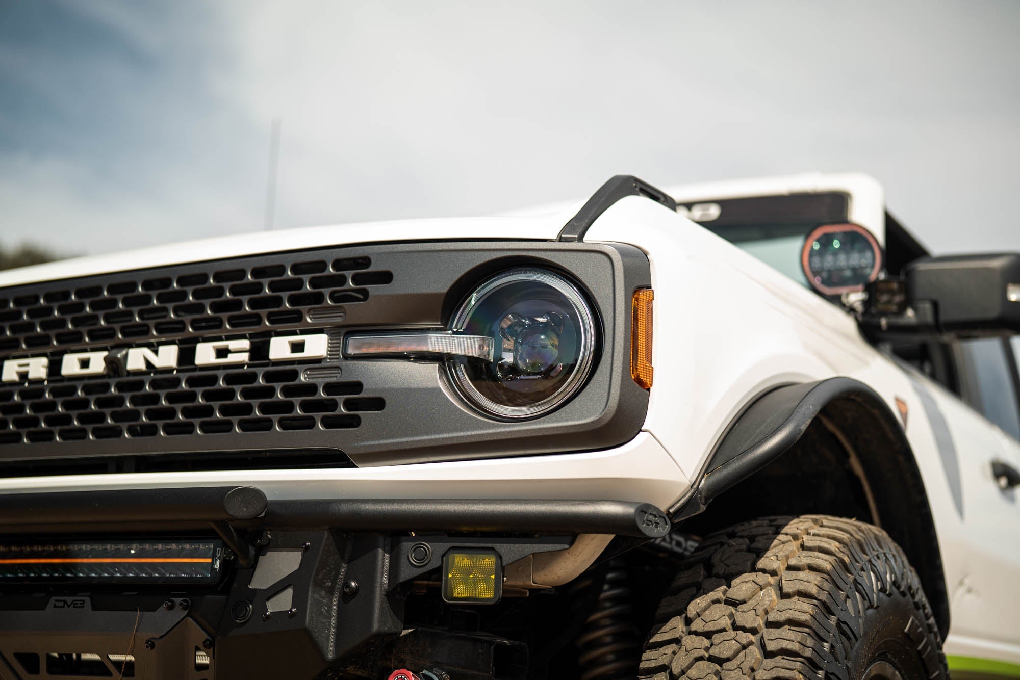 6th-gen-Ford-Bronco-Black-Headlights-installed-8 - NVMOS