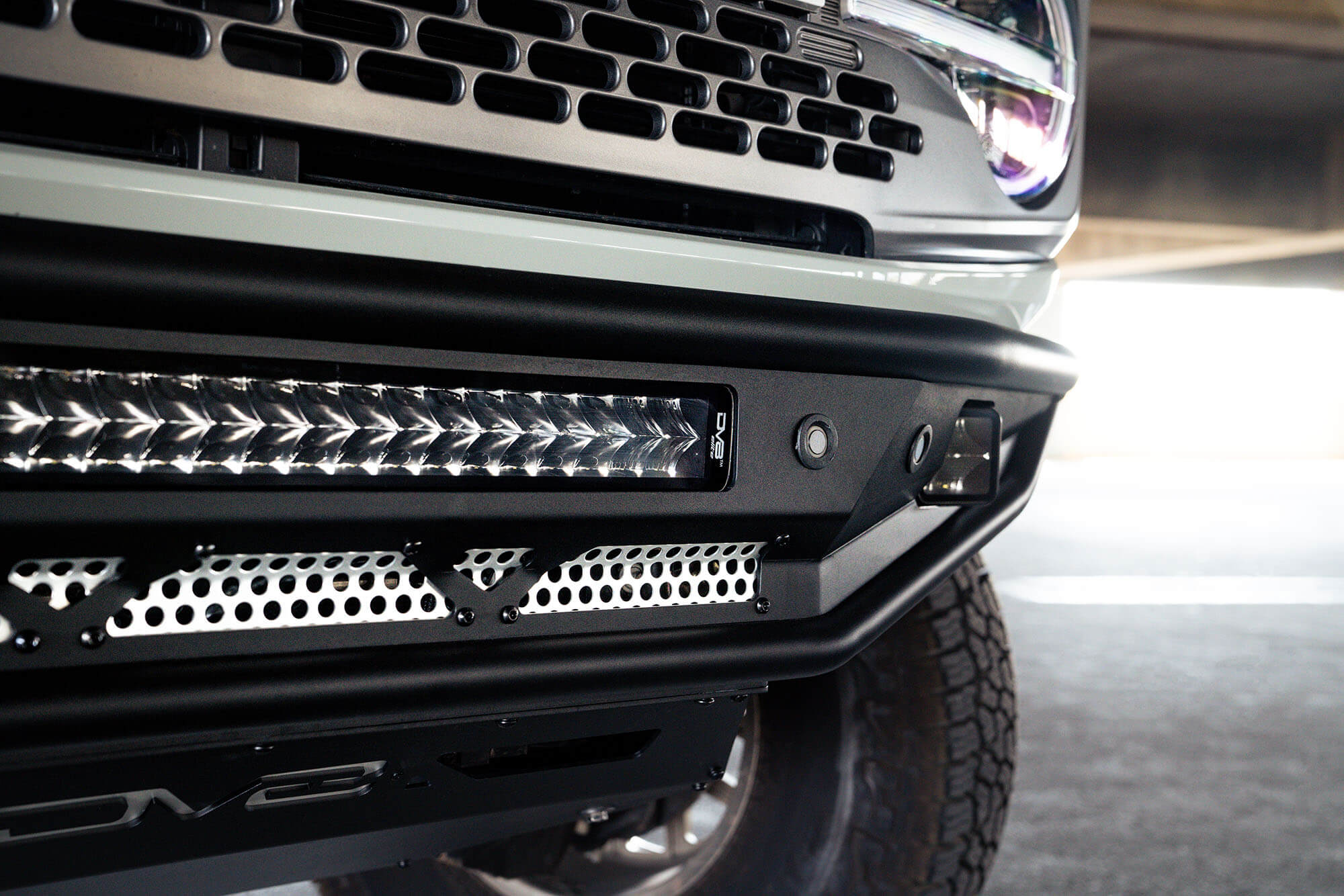 6th-gen-ford-bronco-race-style-front-bumper - NVMOS