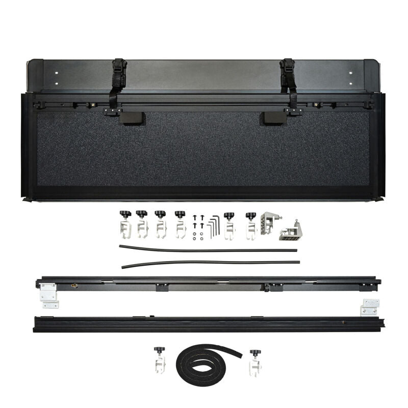 Westin Hard Tri-Fold Tonneau Cover, 6 ft. 2 in. Bed, fits Toyota Tacoma