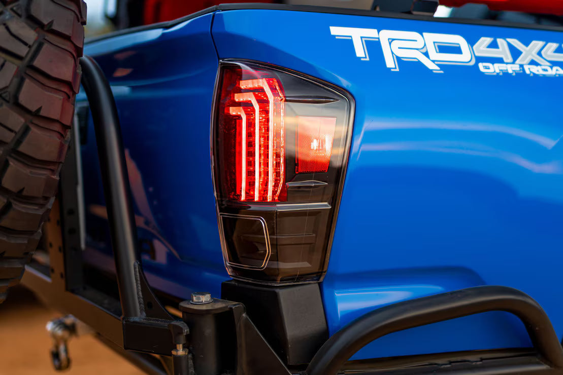 Luces traseras LED Morimoto para Toyota Tacoma (2016+) XB