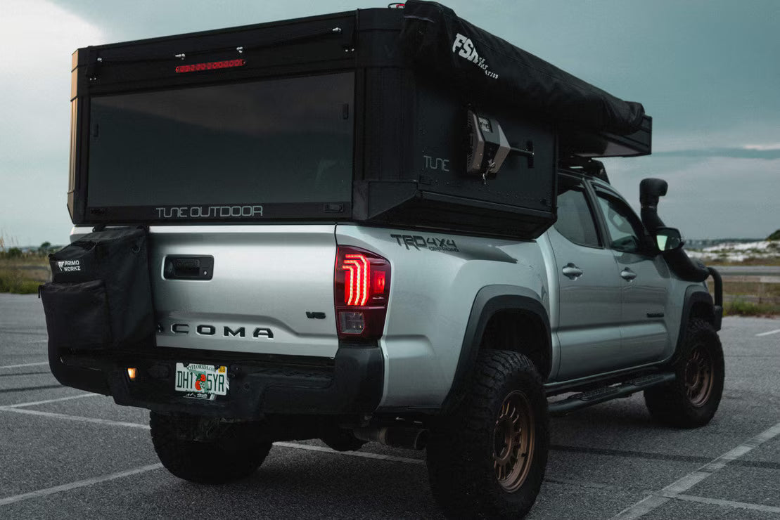 Luces traseras LED Morimoto para Toyota Tacoma (2016+) XB