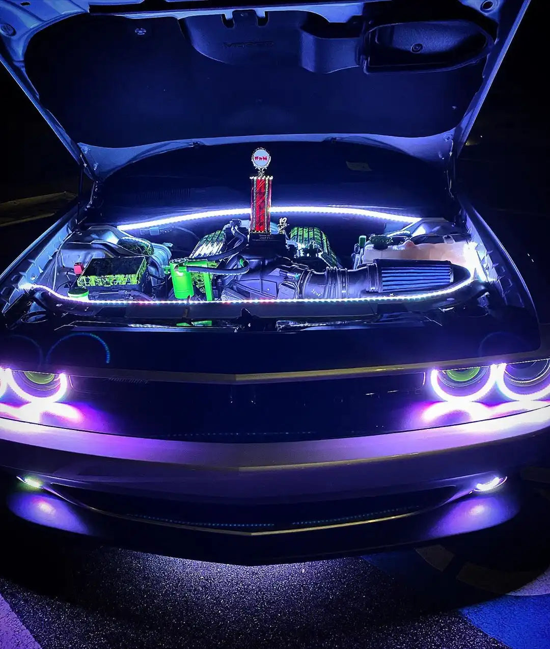 ORACLE Lighting engine bay LED flexible strip lighting kit for universal fit