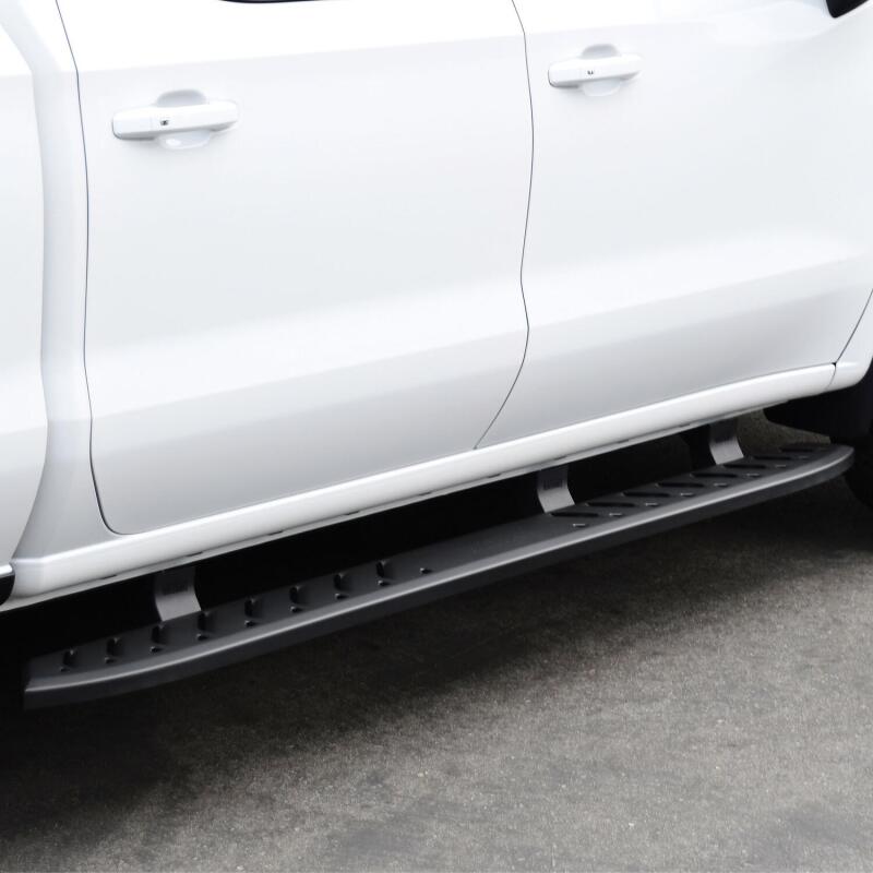 Westin Thrasher Running Boards, Crew Cab, fits Chevy Silverado 1500