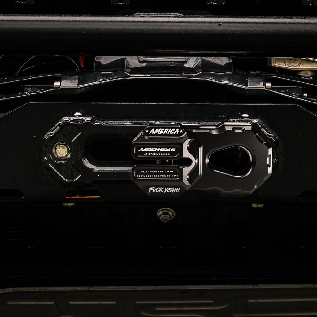 Agency 6 250th Edition Billet Winch Shackle in black for universal fit
