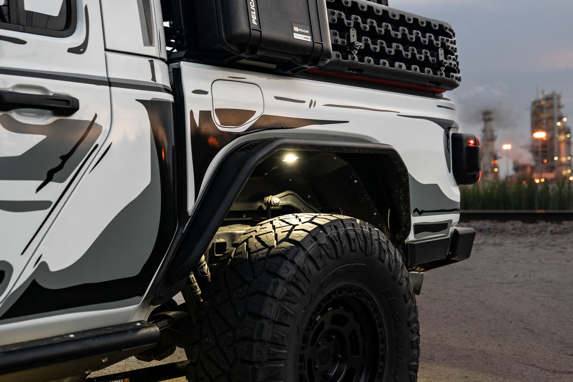Arctic-Mojave-Spec-Series-Fender-Flares-14 - NVMOS