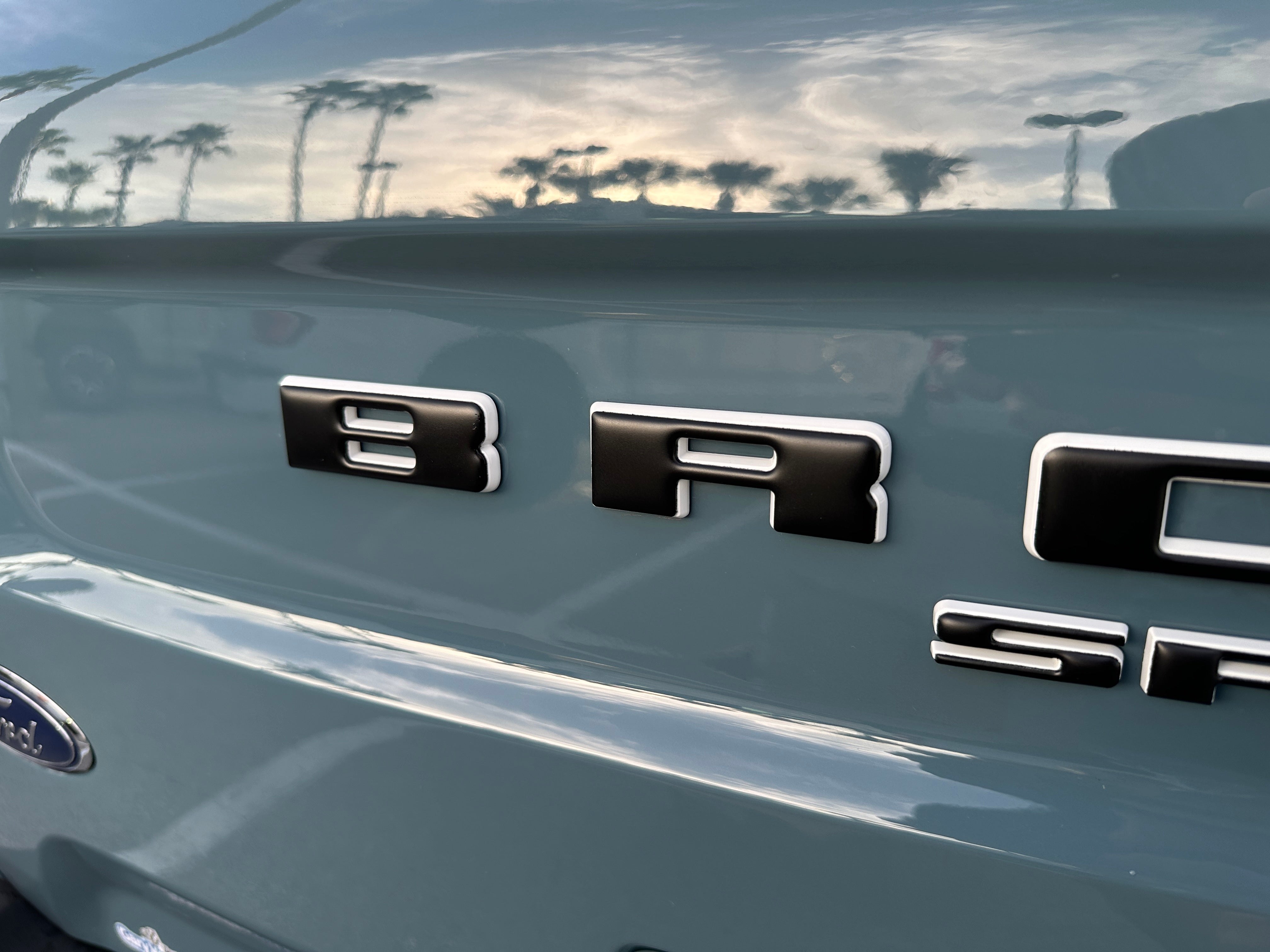 BRO002-BLK-M_ddc83f54-0405-425f-8c07-25fe3d2dbdb5 - NVMOS