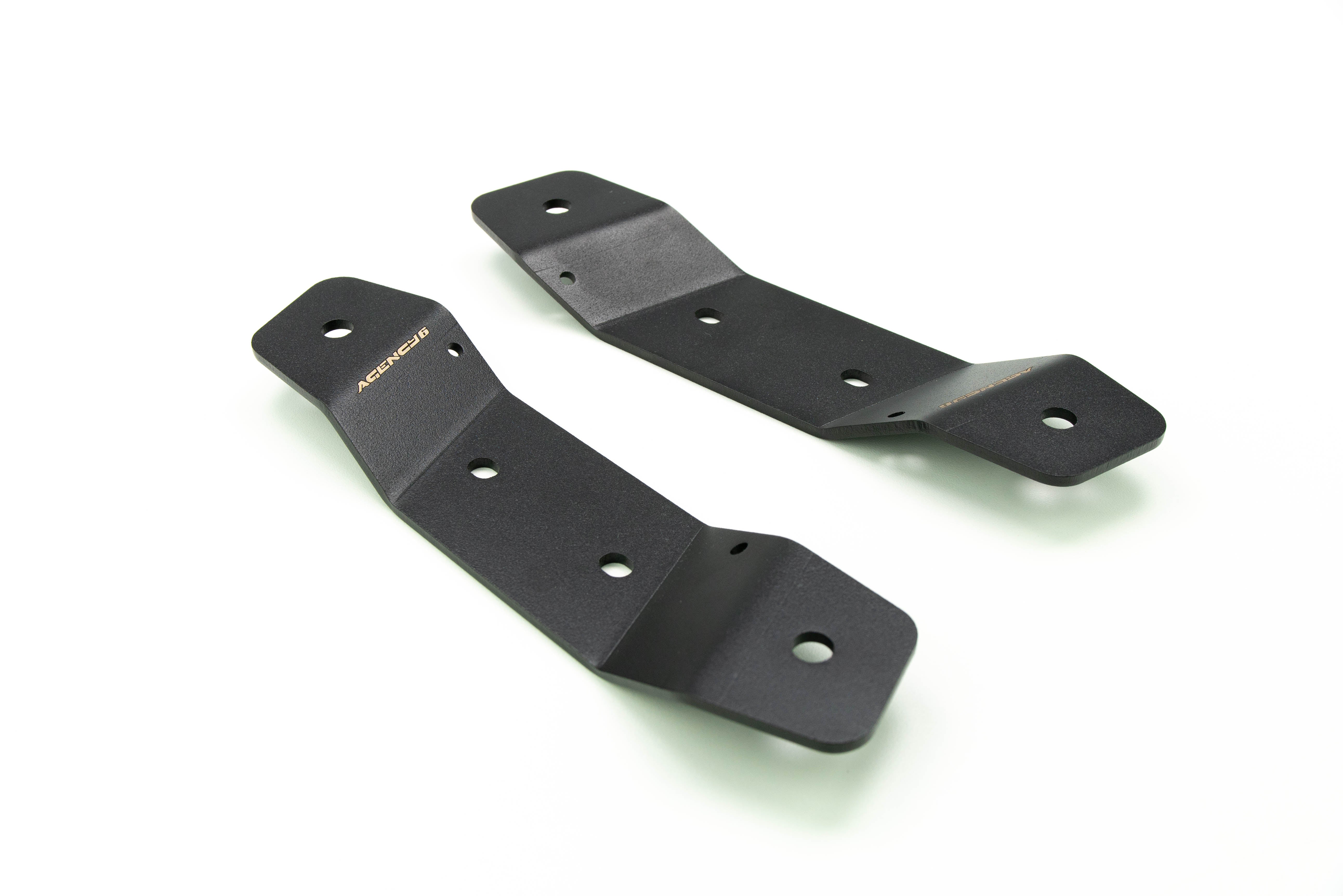 BRONCO_COWLIGHT_BRACKET_STILLS_WHITE_BG_01 - NVMOS