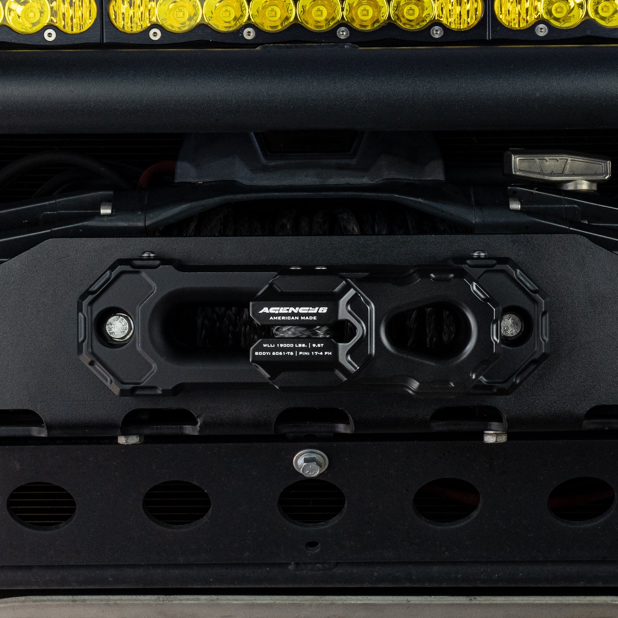 BlackBilletWinchShackelMounted - NVMOS