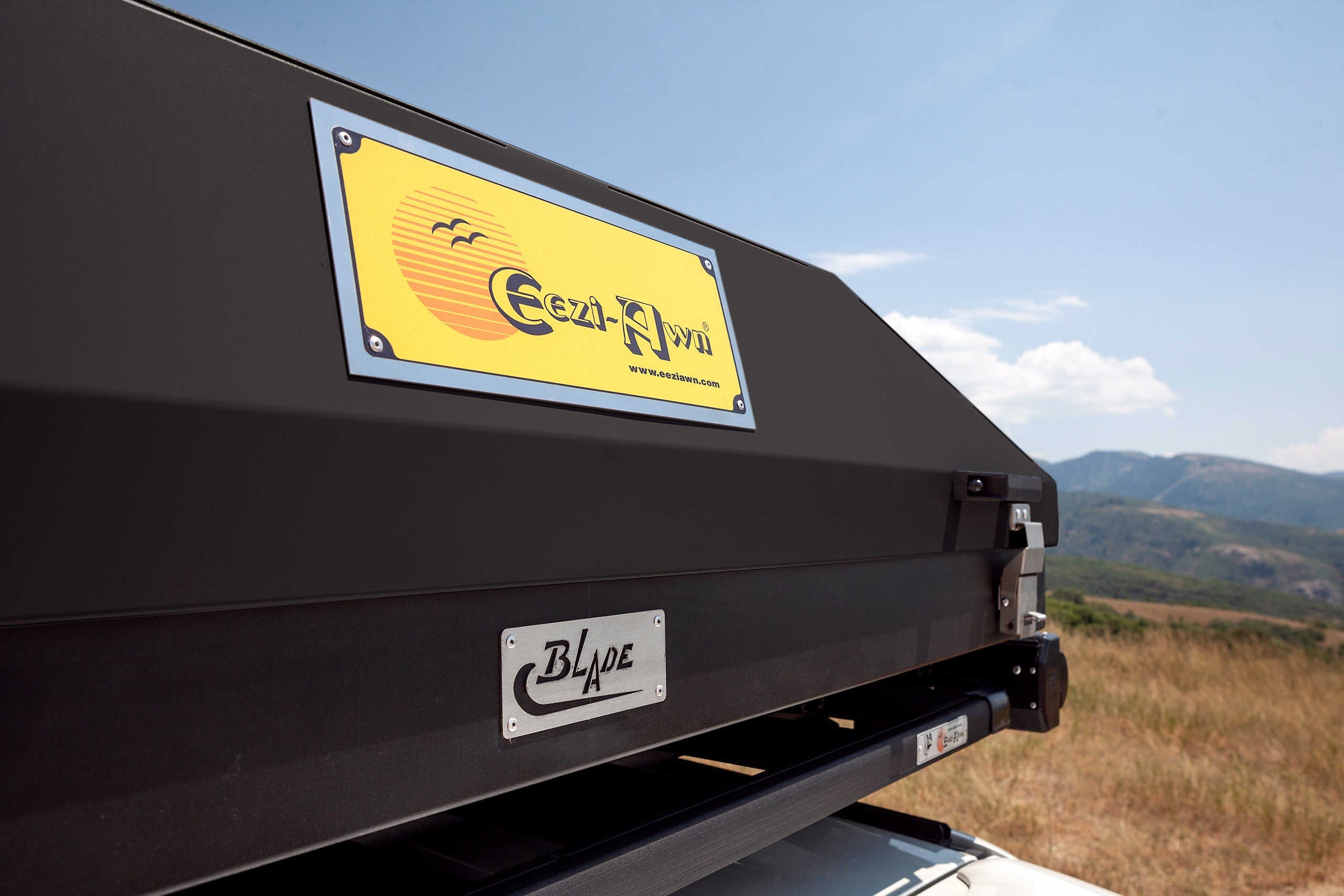 Tienda de techo rígida Equipt Blade