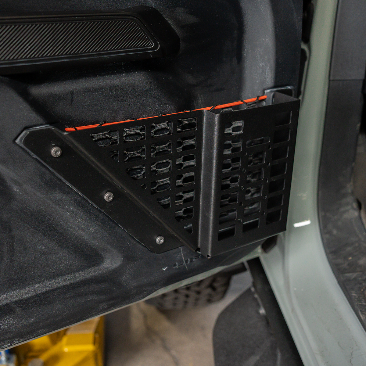Bronco-Front-Door-Molle-Basket-05 - NVMOS