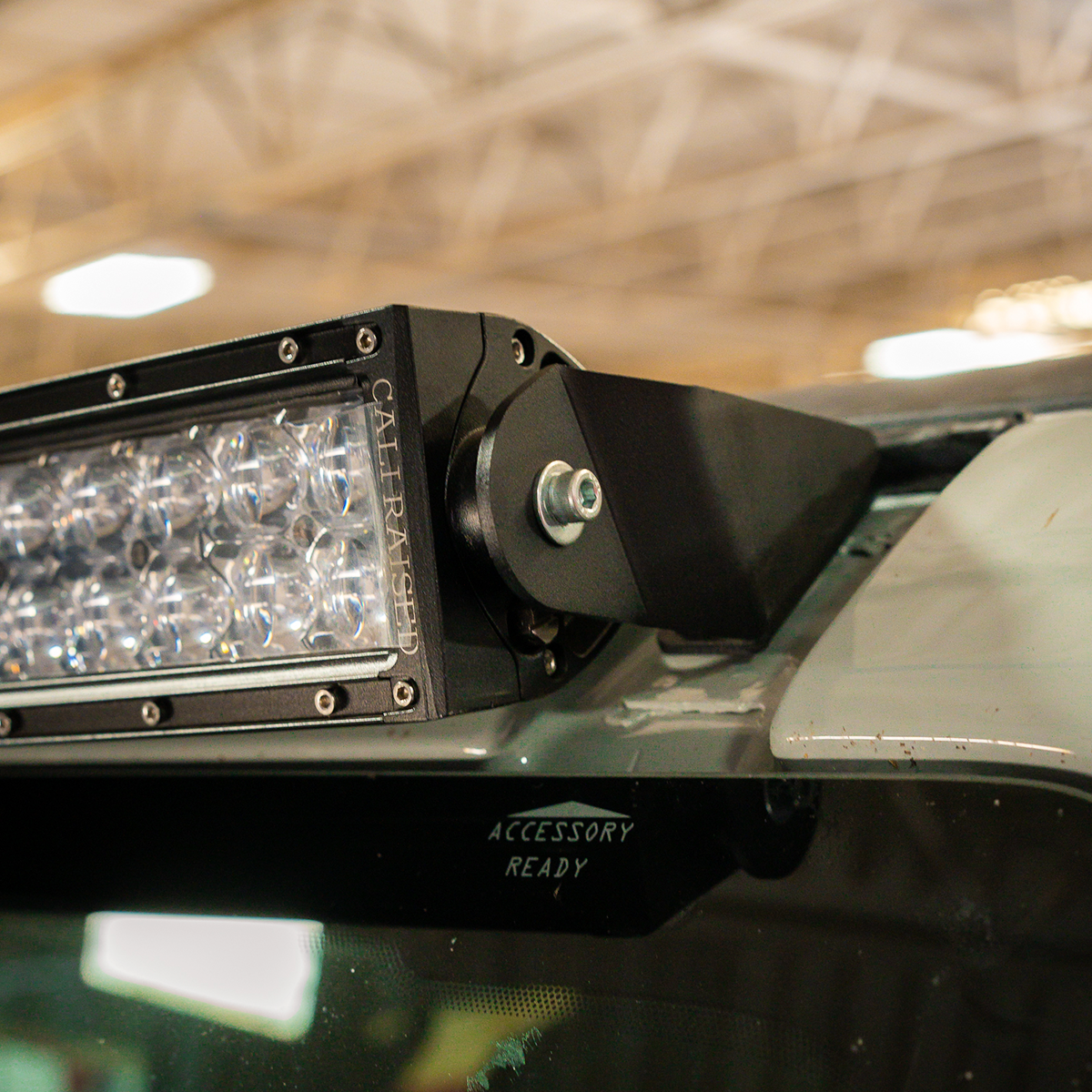 Bronco-Roof-Light-Bar-Mount_09_68edac61-63dc-4c38-84a4-08587ba7e2c6 - NVMOS