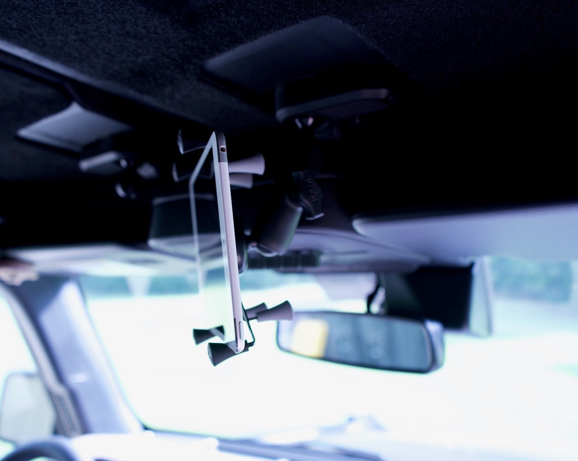 Bronco_1_Freedom_Panel_Ball_Mount_with_Tablet_Mount_Side_View - NVMOS