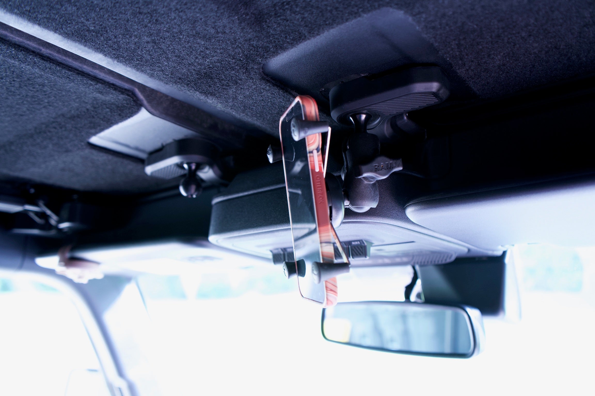 Bronco_1_Freedom_Panel_Ball_Mount_with_X-Grip_Side_View - NVMOS