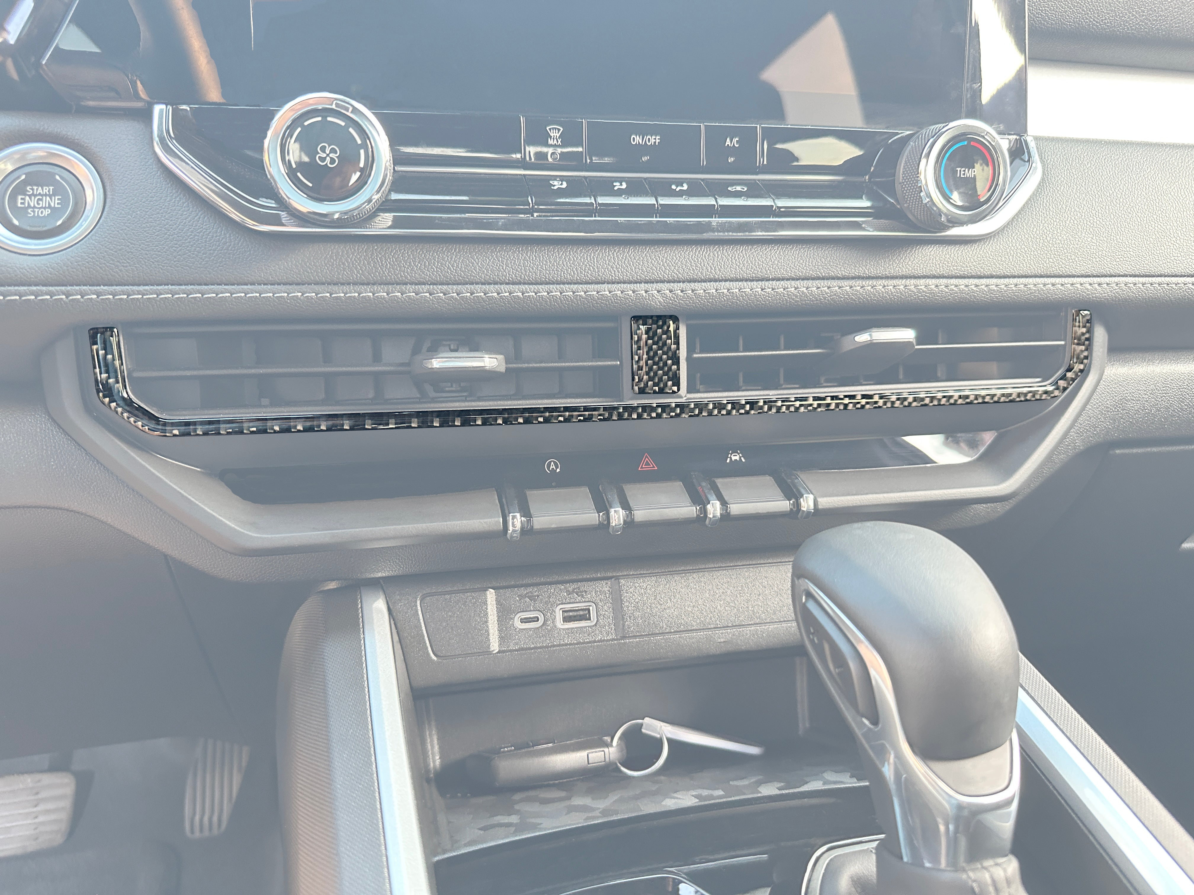 Center A.C. Vent Accent Trim Fits 2023-2026 Chevrolet Colorado & GMC Canyon