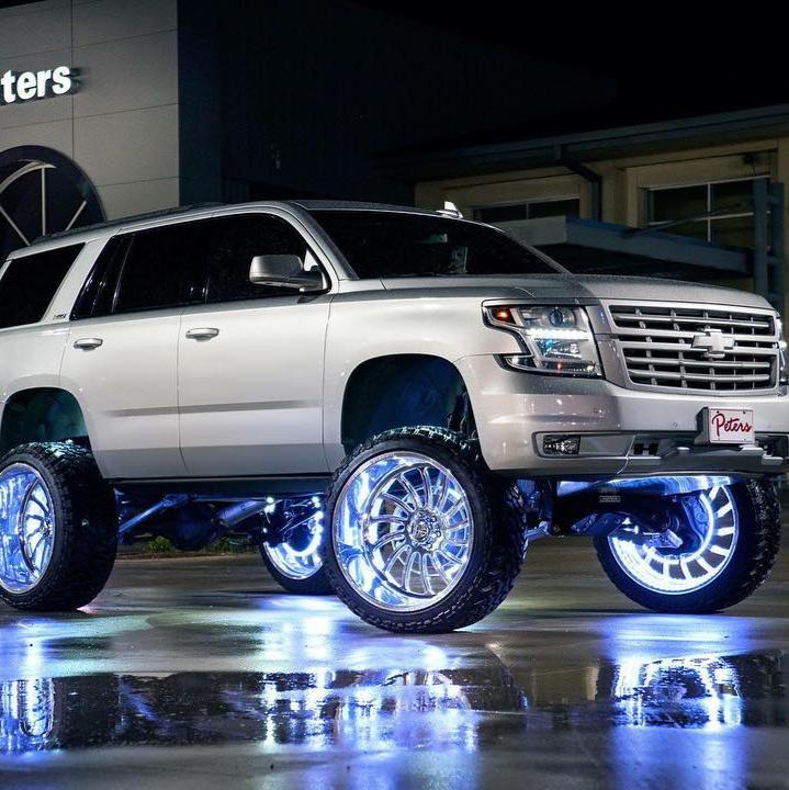 Chevy_Tahoe_peters_elite_autosports_White_Wheel_Rings_6b61c1b3-25be-4763-8261-db25b6989a1d - NVMOS