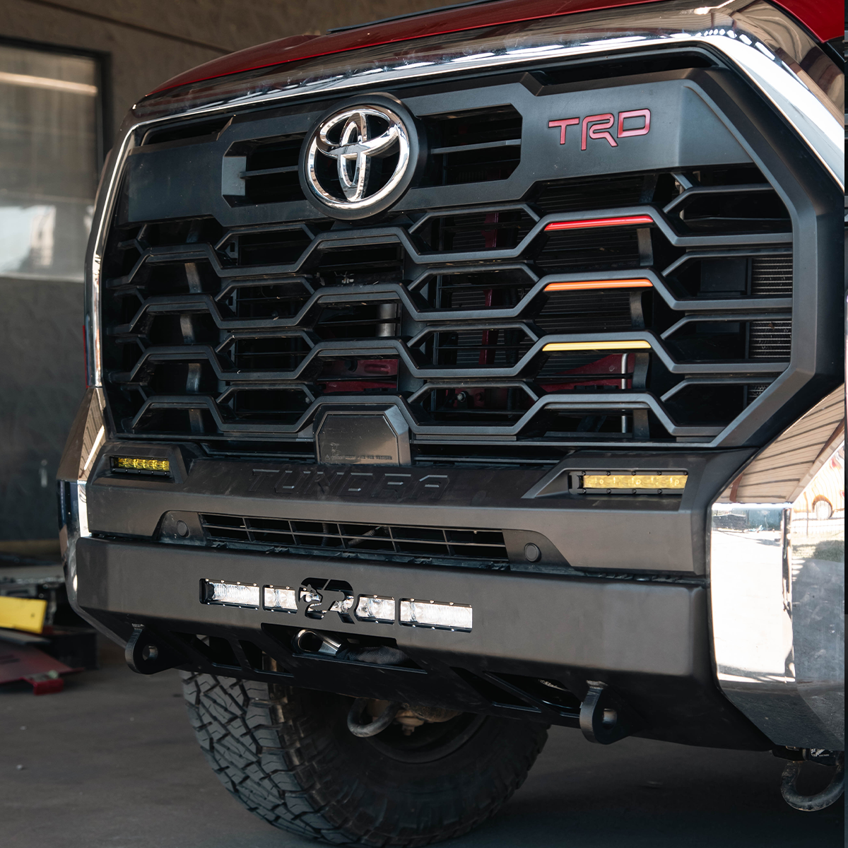 Close-up_of_winch_mount_and_recovery_point_on_stealth_bumper_077f3413-dfad-4a49-bdcd-e57e1669e007 - NVMOS