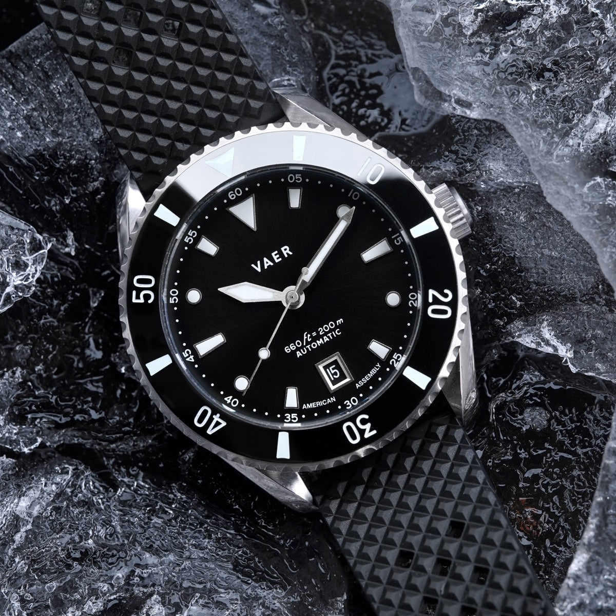 VAER D5 Watch - Meridian Black - USA Auto 39mm