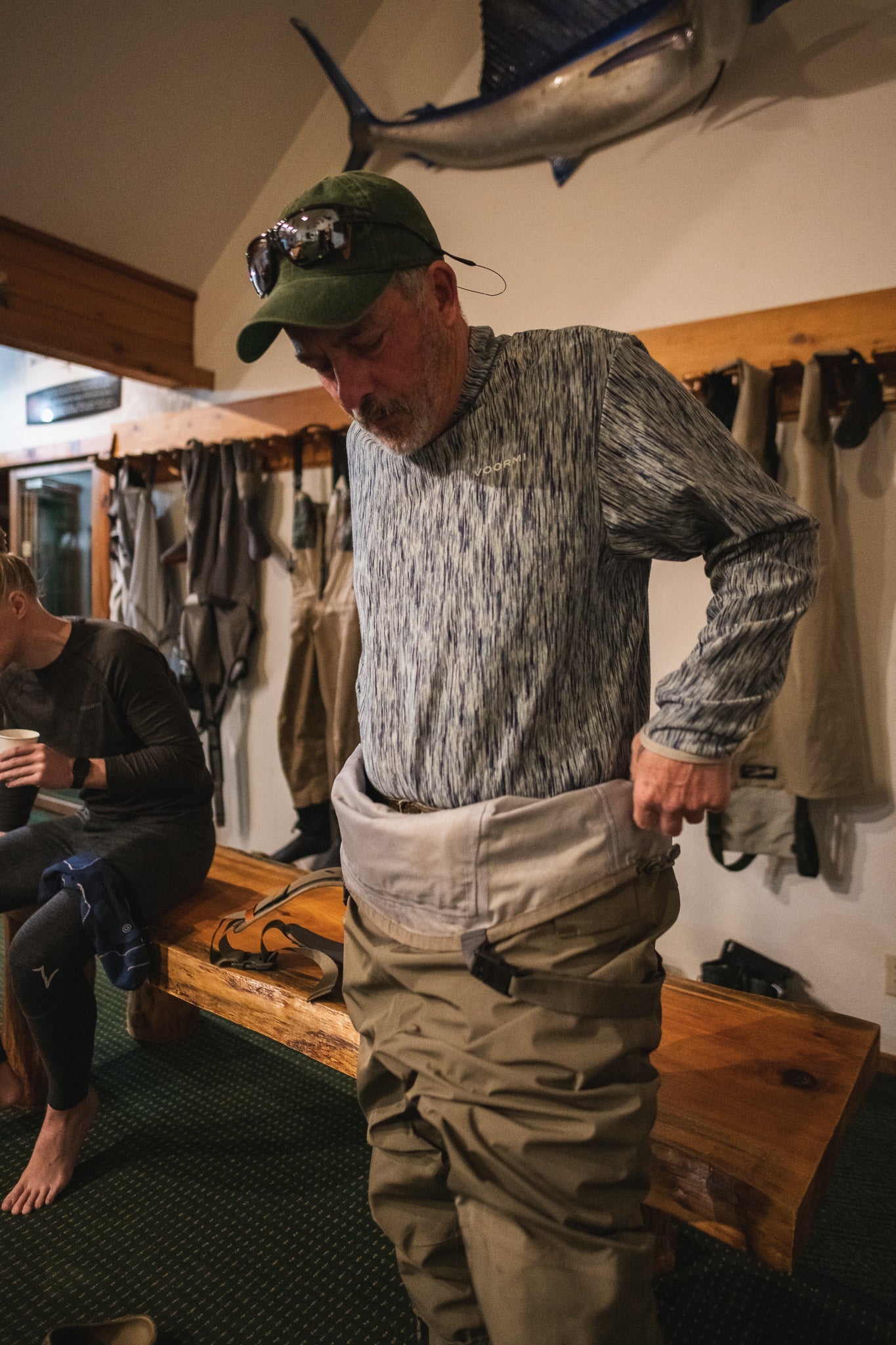 Voormi Camiseta interior con corte cruzado para hombre