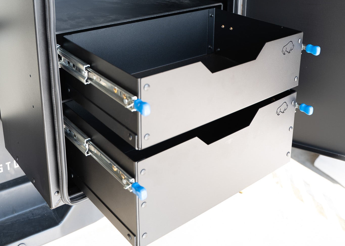 ROAMBUILT Trail Box with Optional Drawers