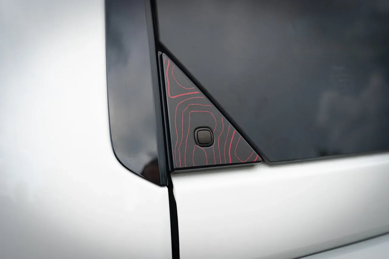 Topo Rear Glass Button Trim Overlay - 2024+ Land Cruiser / GX 550
