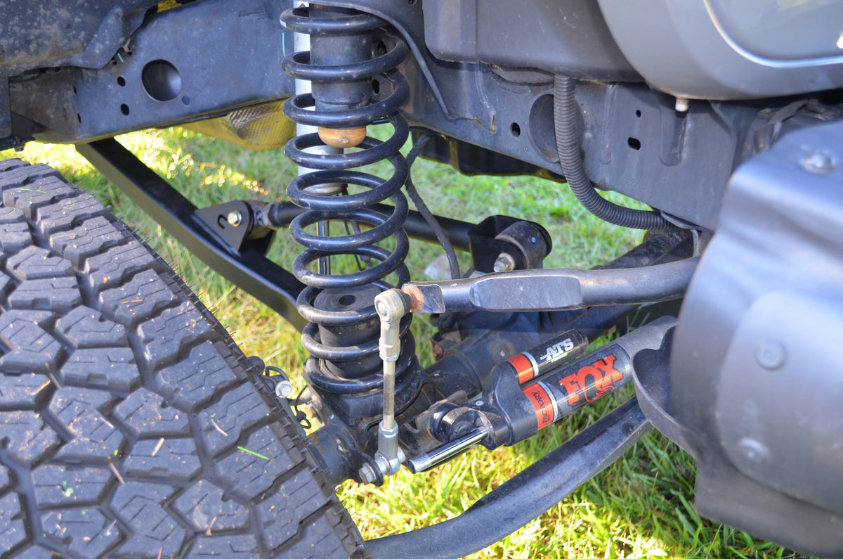 Clayton Off Road Overland+ 2.5-inch long arm lift kit for 2020-2023 Jeep Wrangler JL diesel