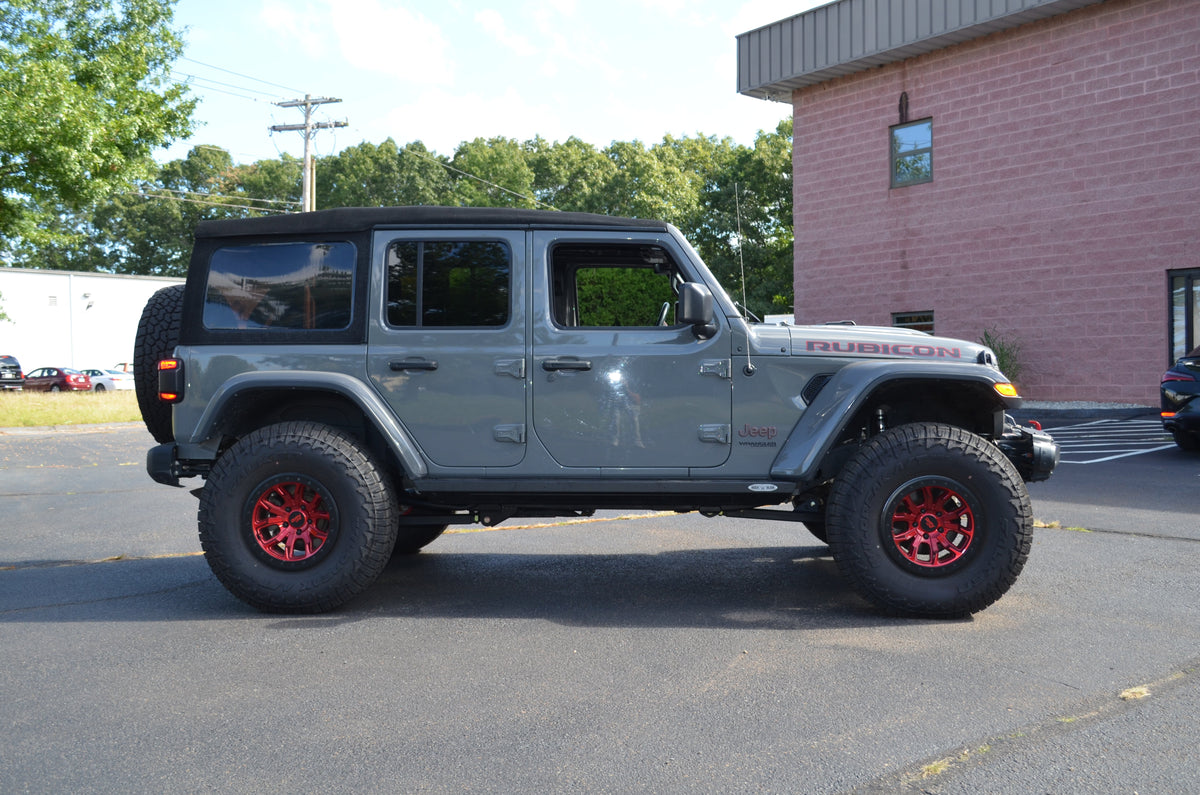 Clayton Off Road Premium 2.5-inch long arm lift kit for 2020-2023 Jeep Wrangler JL diesel