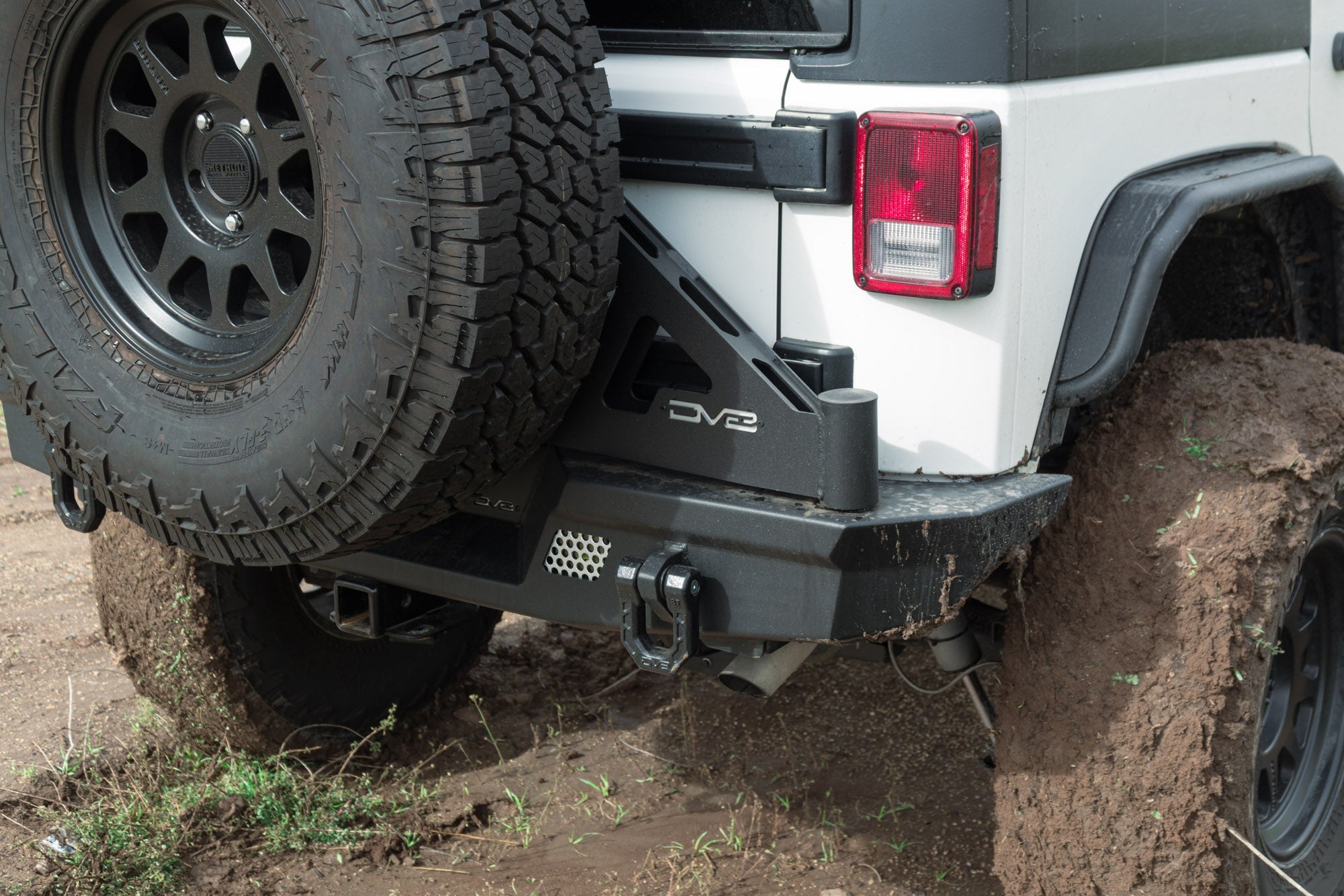 DV8-Jeep-JK-Black-Hills-030 - NVMOS