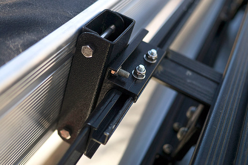 Eezi-Awn_Shade_Awning_Detail_5 - NVMOS