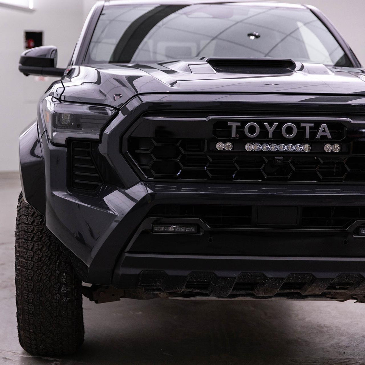 Baja Designs Toyota S8 10" Light Bar / S2 Pro TRD Pro Grille Conversion Light Kit - 2024-2026 Toyota Tacoma