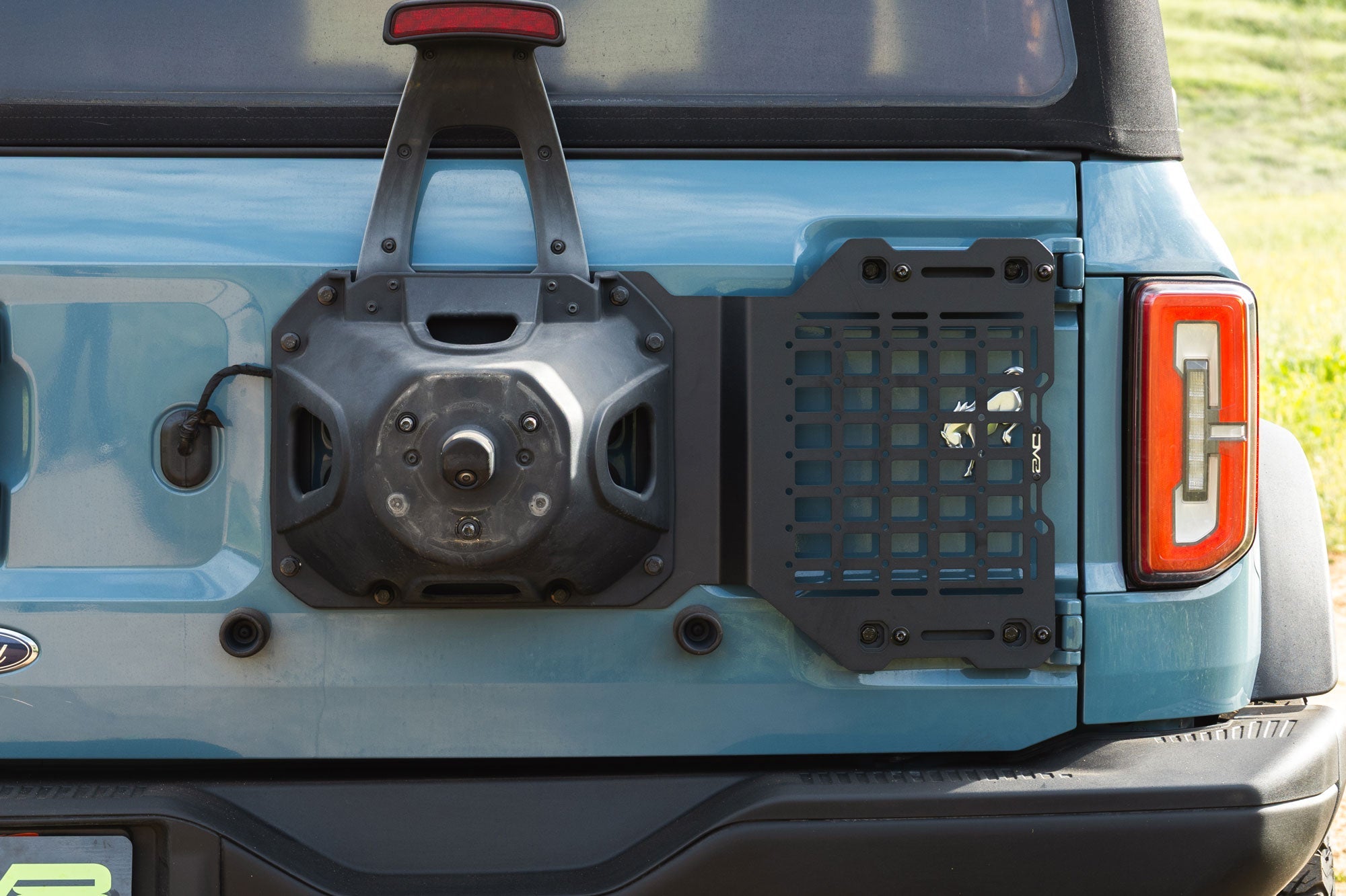 Ford-Bronco-Tailgate-Reinforcement-Molle-Panel-Installed-4 - NVMOS