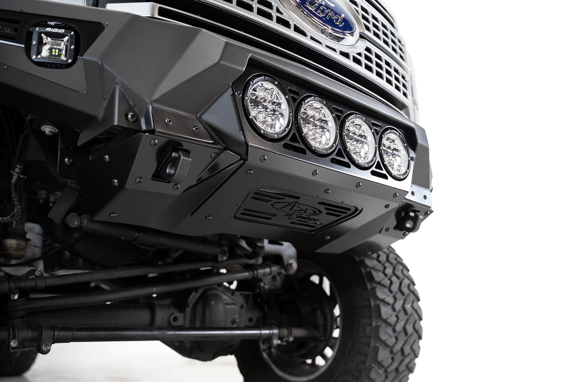 Ford-Super-Duty-custom-front-bumper_d3fa479c-4d2e-4659-9ffa-5a510520b8bc - NVMOS