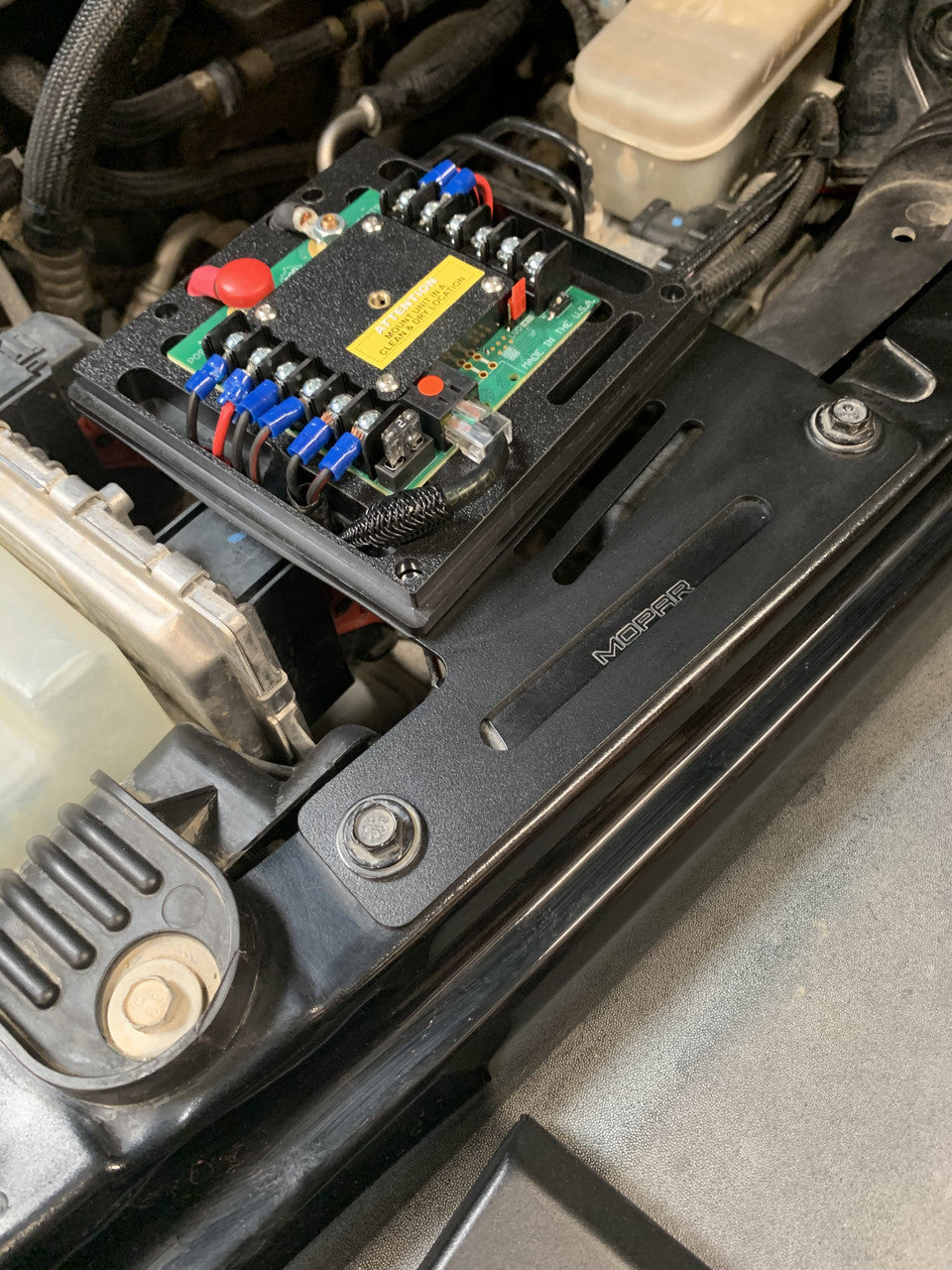 Baja Designs sPOD SourceLT with switch panel for 2009-2018 Jeep Wrangler JK