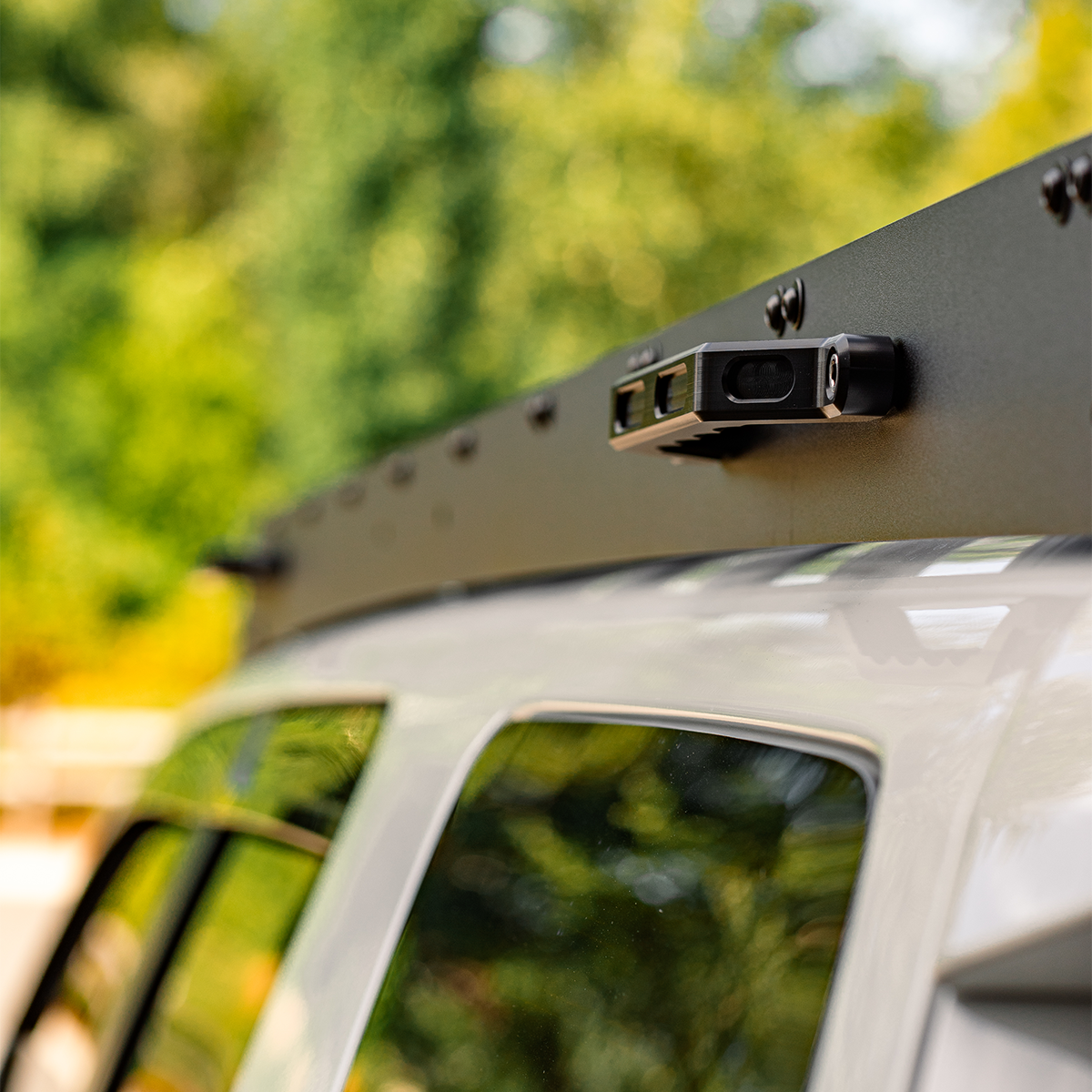 Grab_Handle_0004_DSC02523 - NVMOS