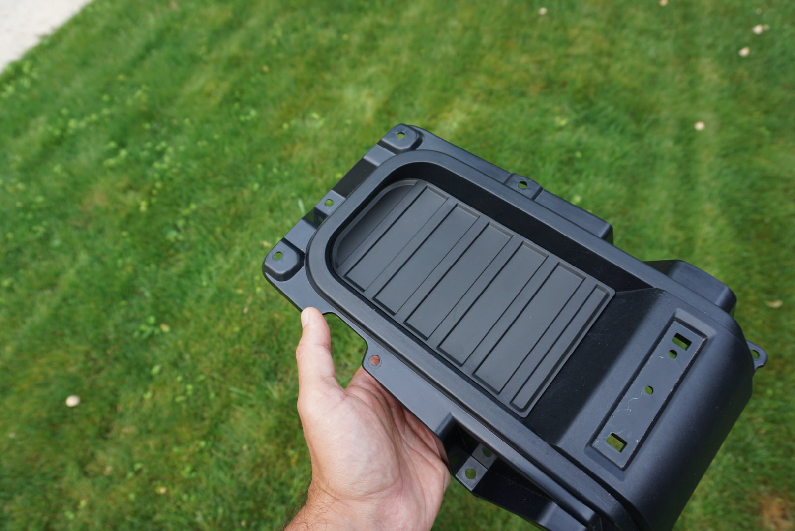 Center Console Tray Liner (2014-2021 Tundra) - BLACK